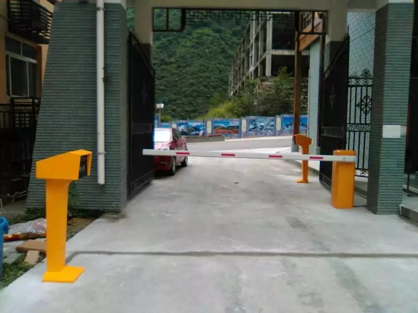 赤峰松山区赤峰松山区四川巴中市道闸